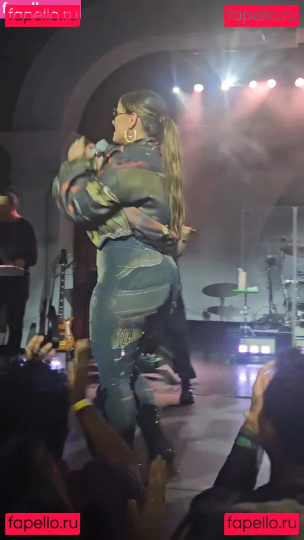 Nelly Furtado Onlyfans Photo Gallery 