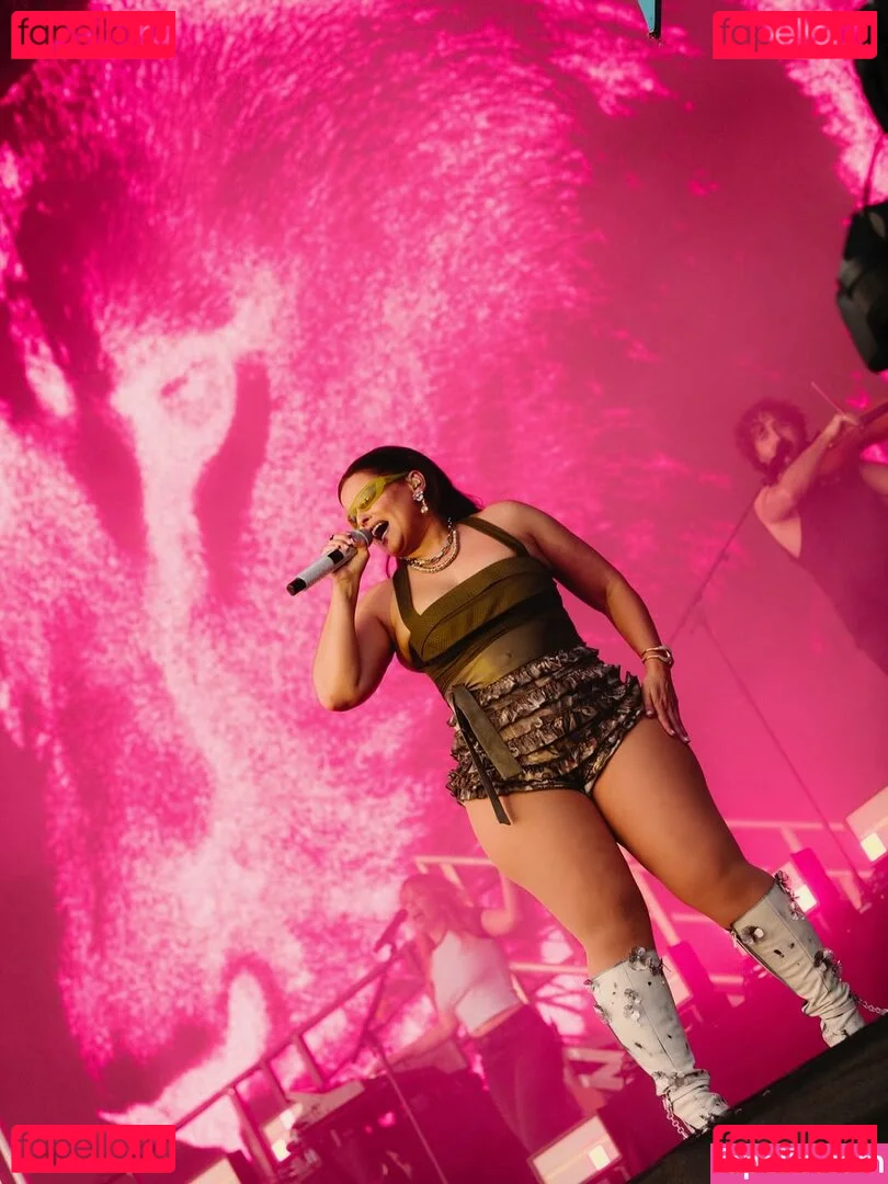 Nelly Furtado Onlyfans Photo Gallery 