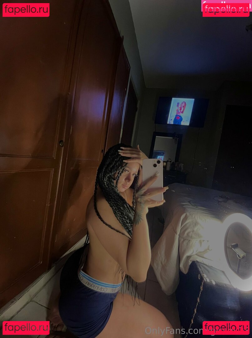 gissel.23 Nude Onlyfans Photo 5