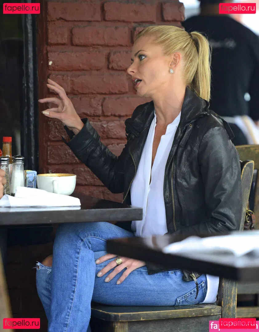 Jaime Pressly Onlyfans Photo Gallery 