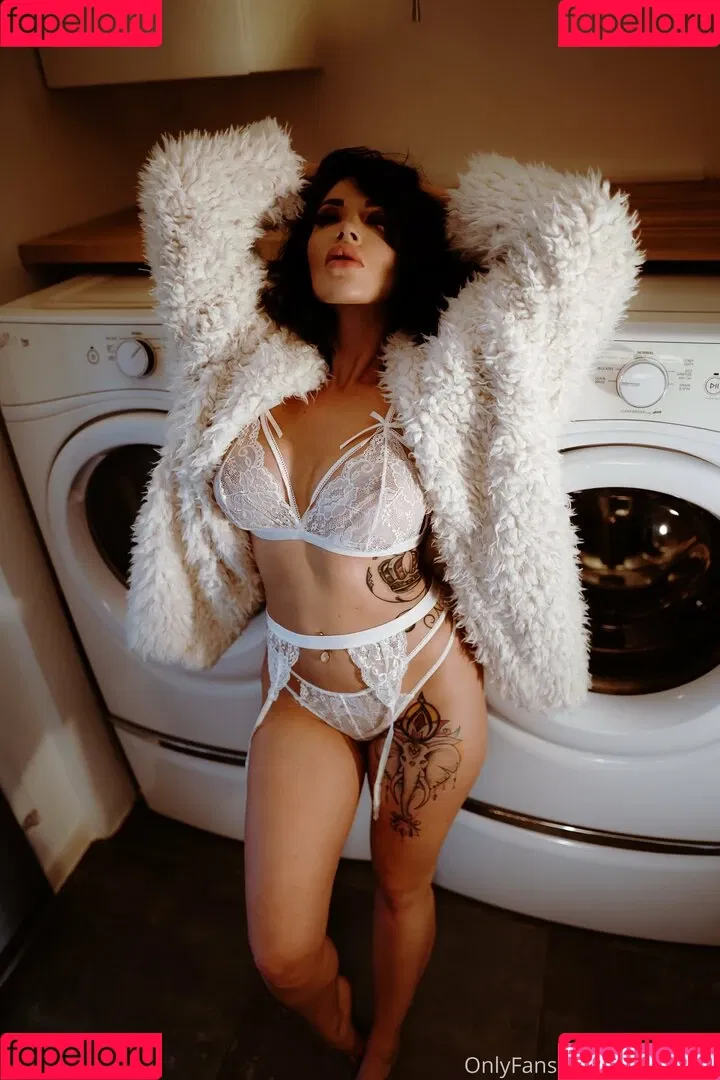 Jenna Ellen Onlyfans Photo Gallery 