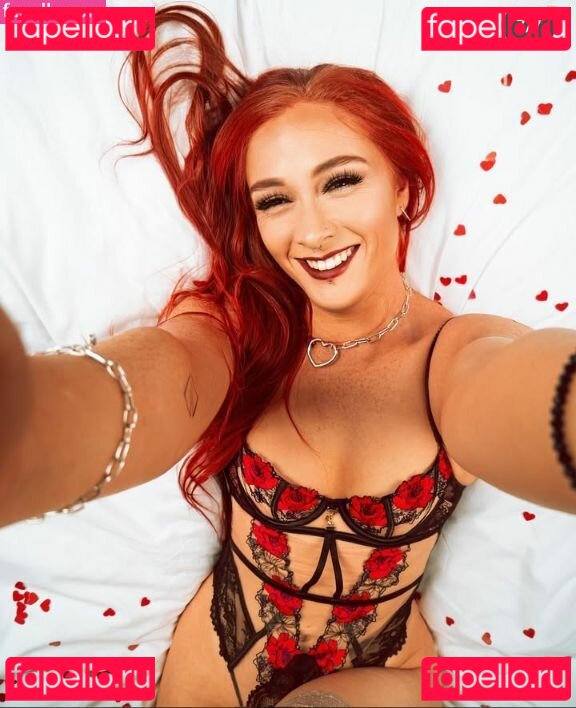 Heathershenanigans Nude Onlyfans Photo 29