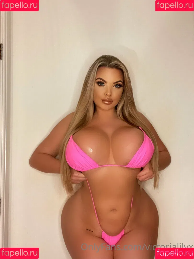 Victorialilyx Onlyfans Photo Gallery 
