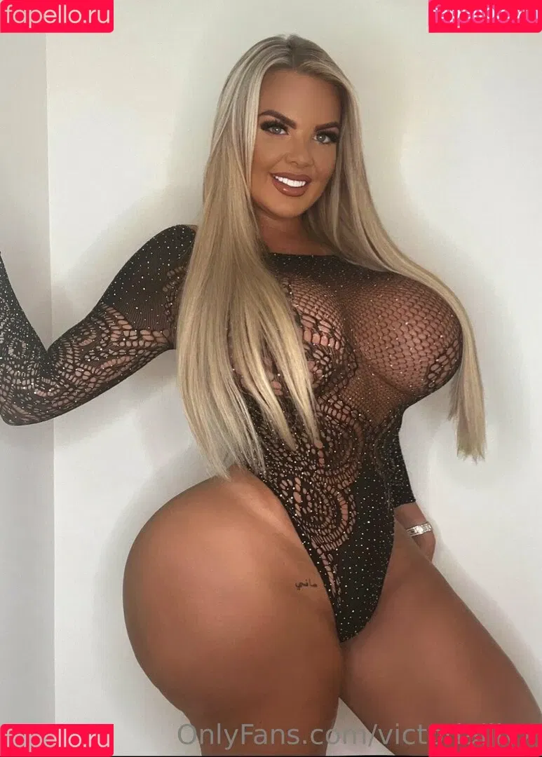 Victorialilyx Onlyfans Photo Gallery 