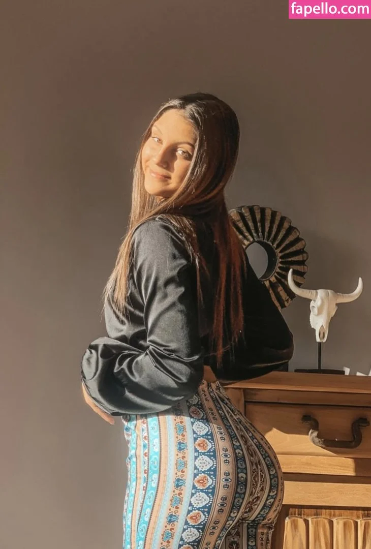 luu_iiza Onlyfans Photo Gallery 