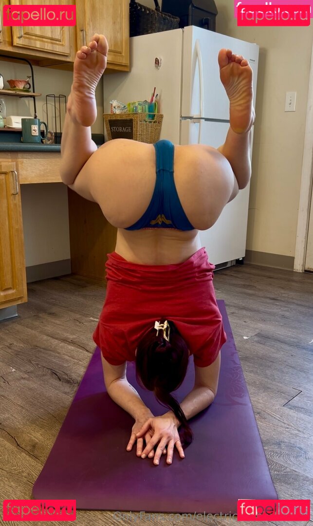 Electric_mushroomm Nude Onlyfans Photo 13