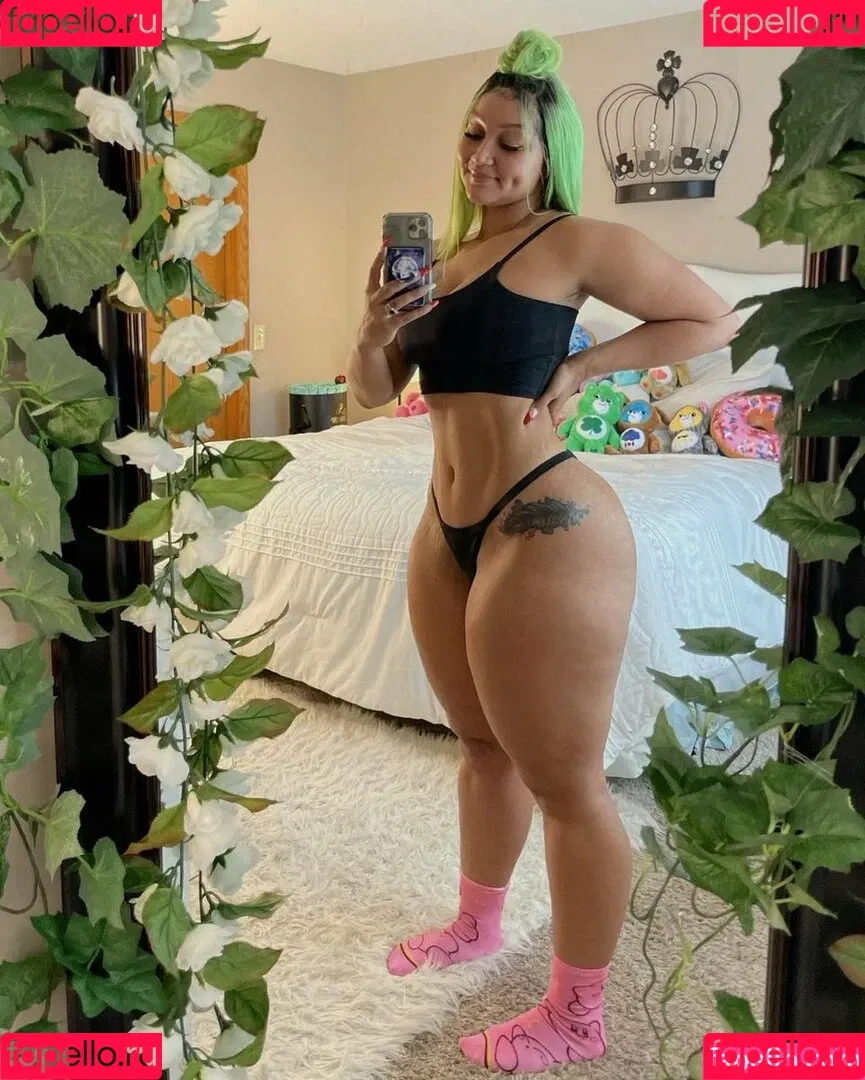 Darla Shuttlesworth Onlyfans Photo Gallery 