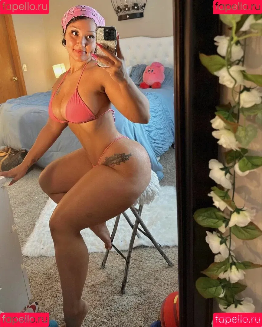 Darla Shuttlesworth Onlyfans Photo Gallery 