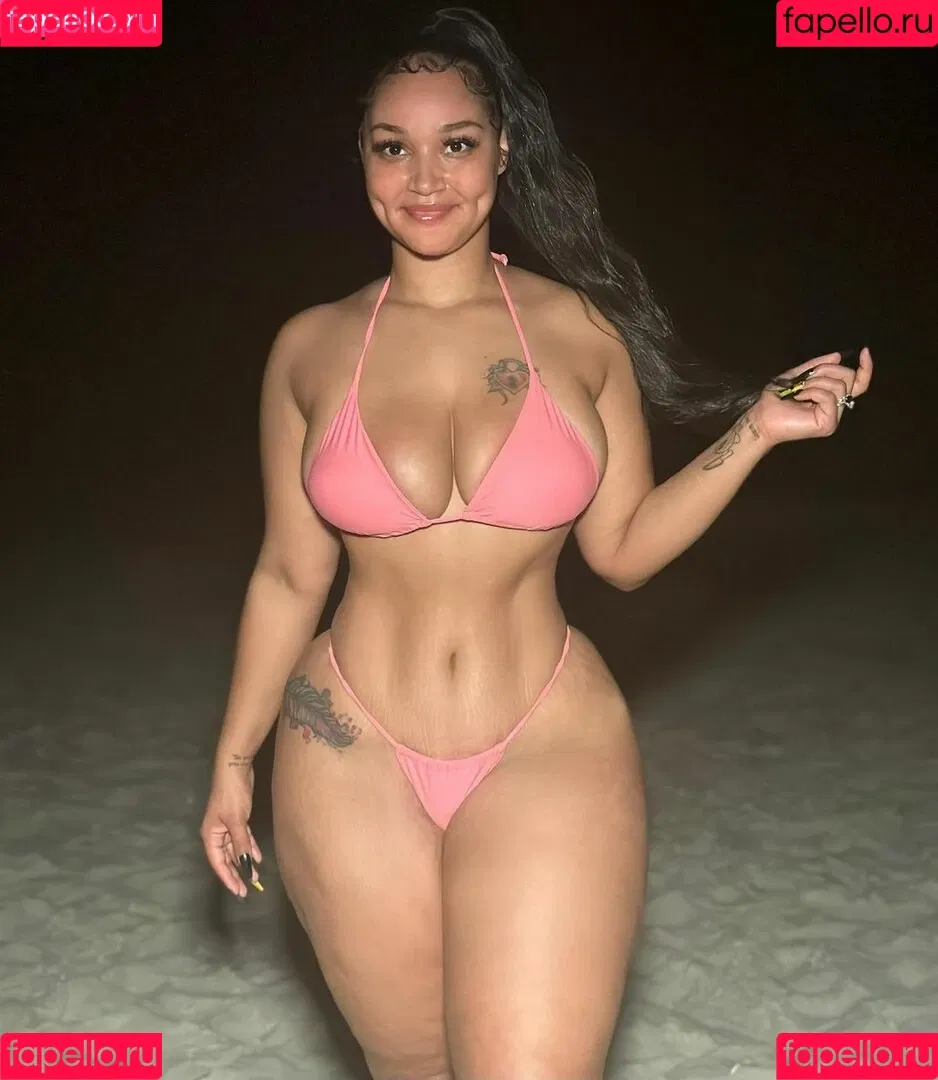 Darla Shuttlesworth Onlyfans Photo Gallery 