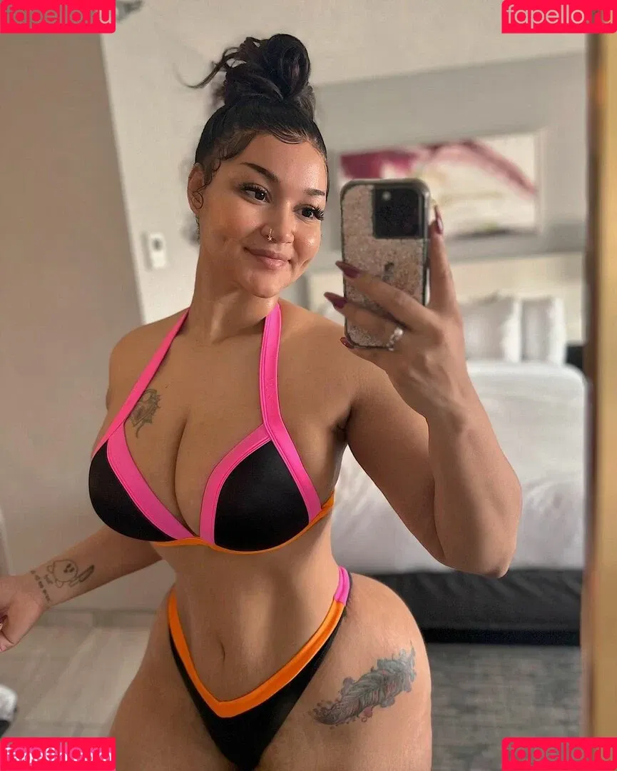 Darla Shuttlesworth Onlyfans Photo Gallery 