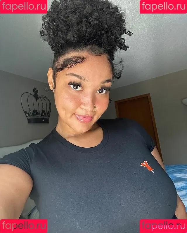 Darla Shuttlesworth Onlyfans Photo Gallery 