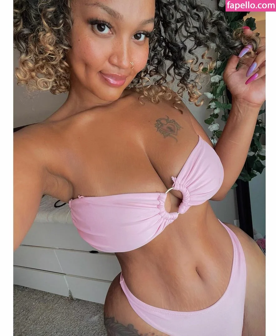 Darla Shuttlesworth Onlyfans Photo Gallery 