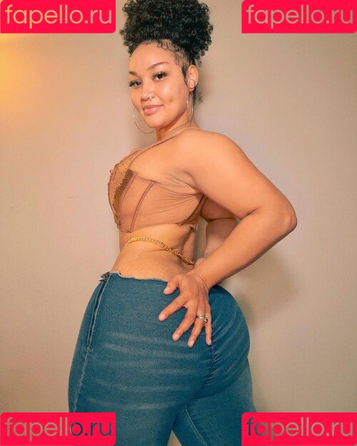 Darla Shuttlesworth Nude Onlyfans Photo 25