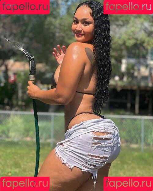 Darla Shuttlesworth Nude Onlyfans Photo 10