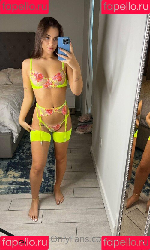 JadeTeen Onlyfans Photo Gallery 