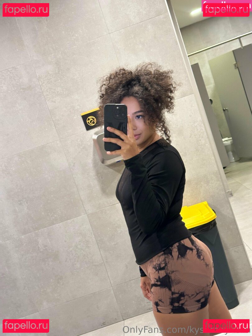 kysi.maykelin Nude Onlyfans Photo 22