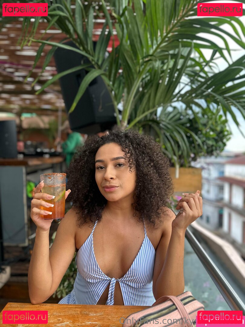 kysi.maykelin Nude Onlyfans Photo 16