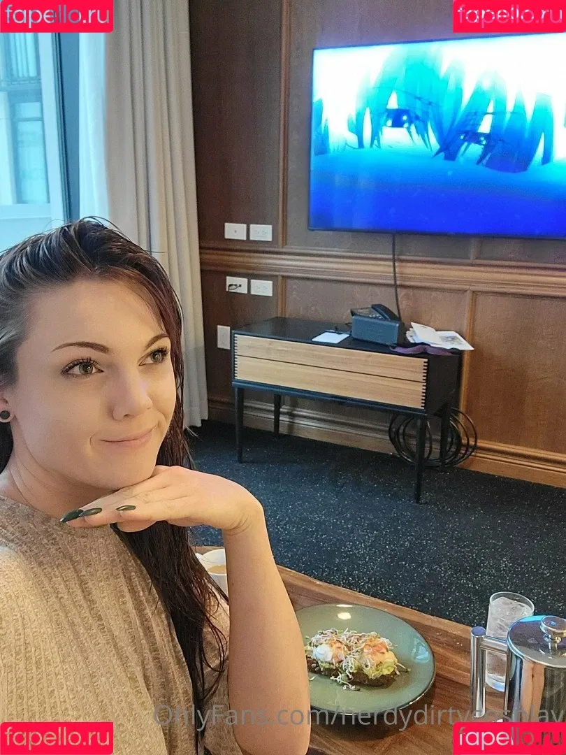 Kat Mattix Onlyfans Photo Gallery 