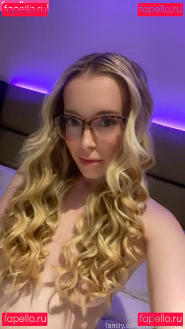 SluttyKitten4 Nude Onlyfans Photo 3