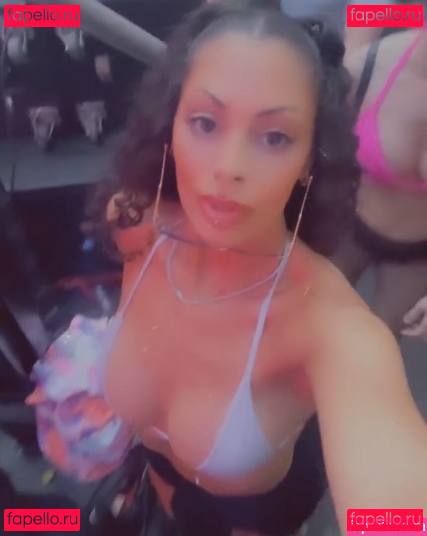 Siria Longo Nude Onlyfans Photo 42