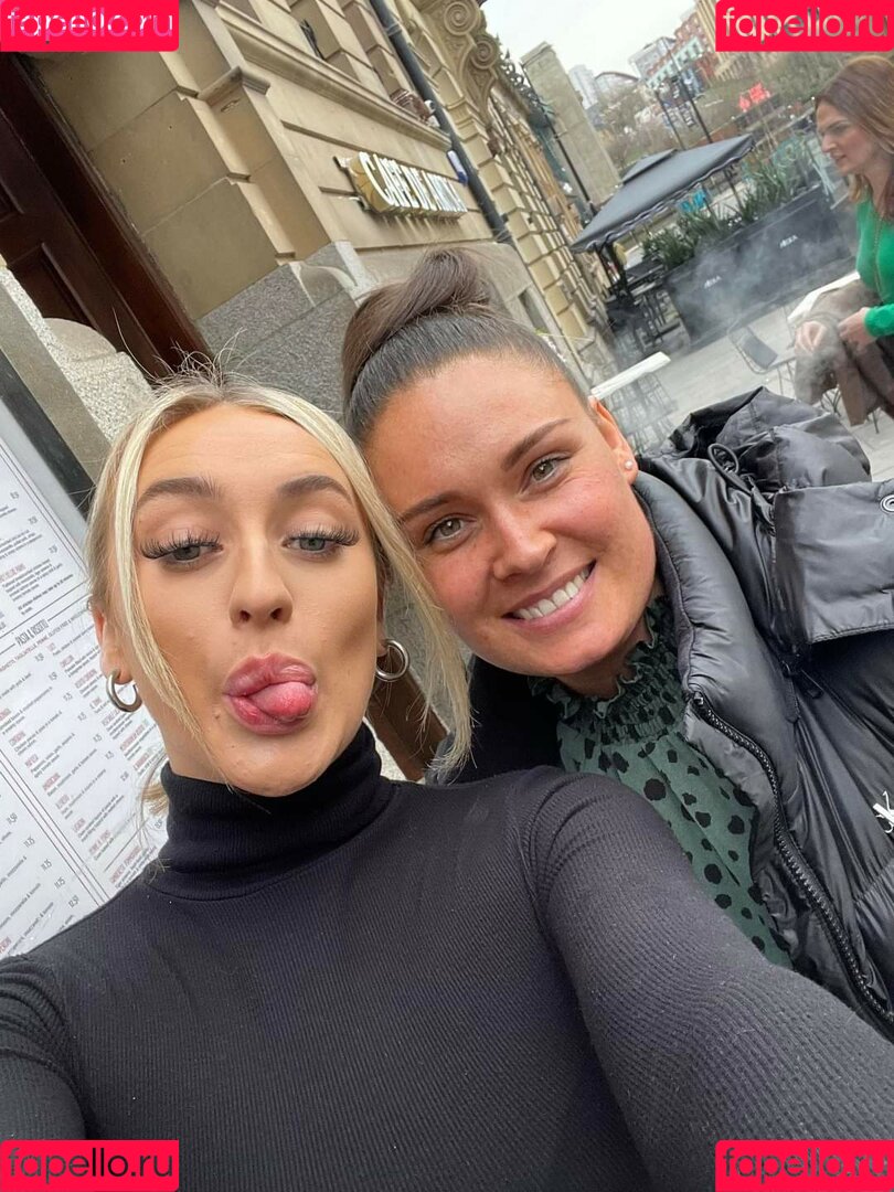 Lauren Day Onlyfans Photo Gallery 