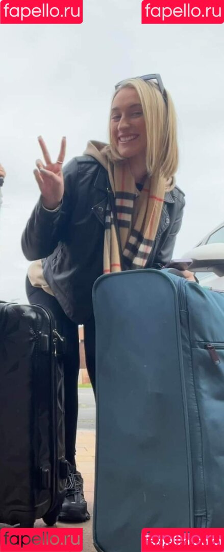 Lauren Day Onlyfans Photo Gallery 