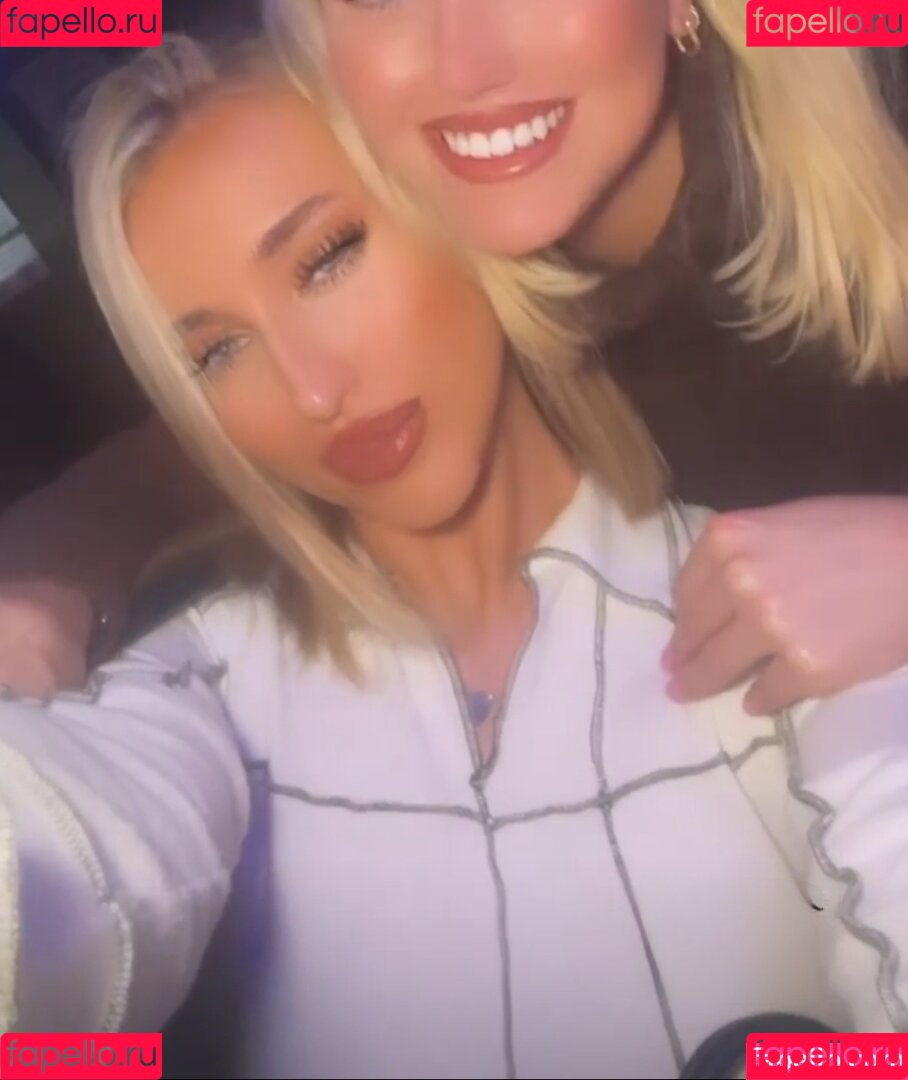 Lauren Day Onlyfans Photo Gallery 