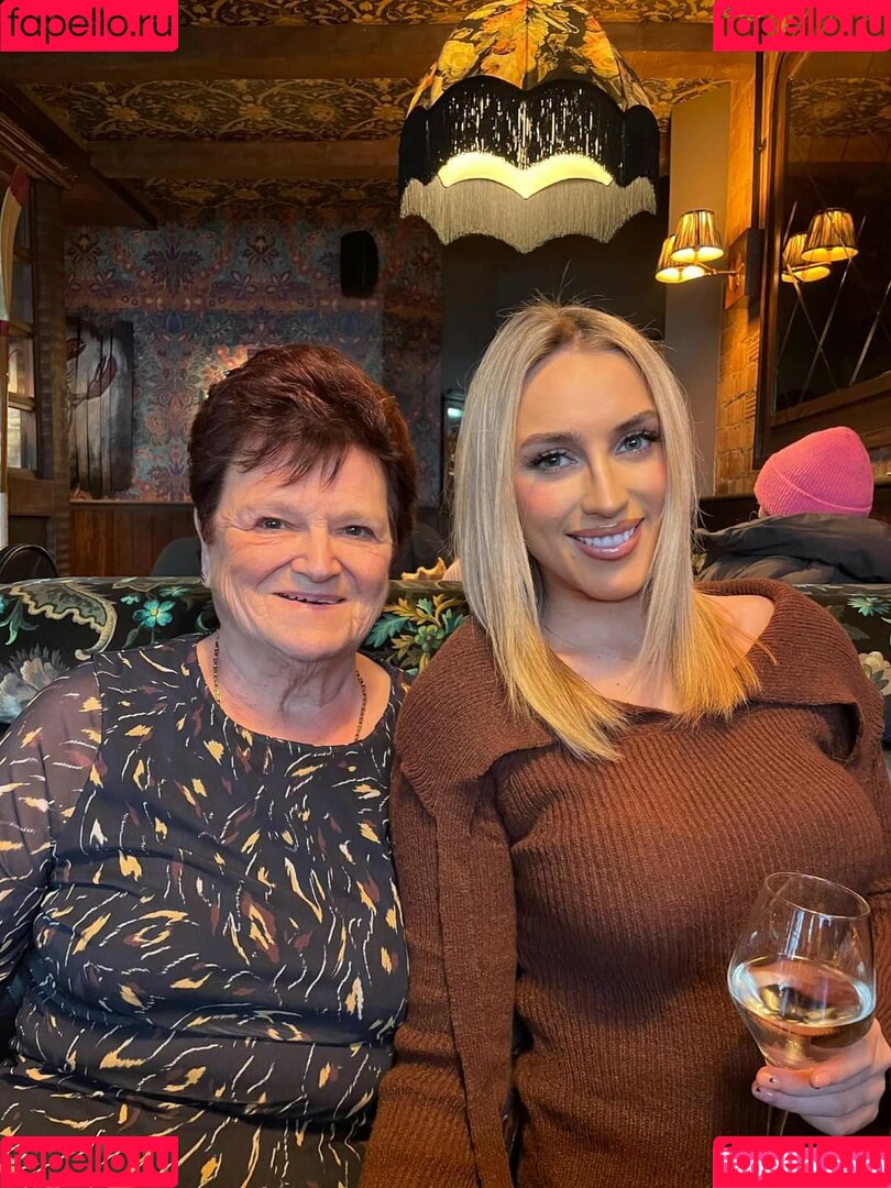 Lauren Day Onlyfans Photo Gallery 