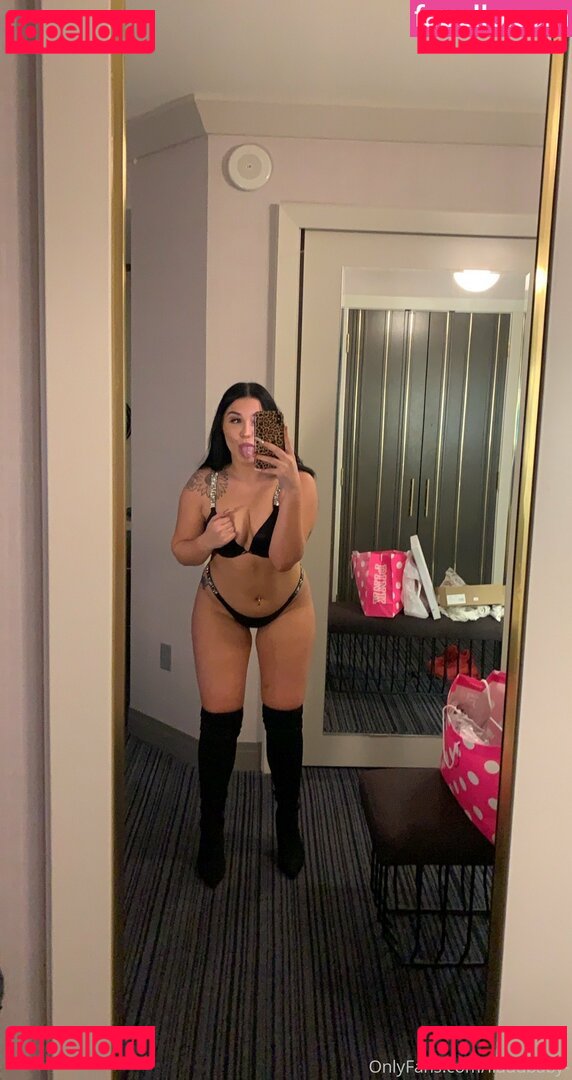 itslolabunnii Nude Onlyfans Photo 6
