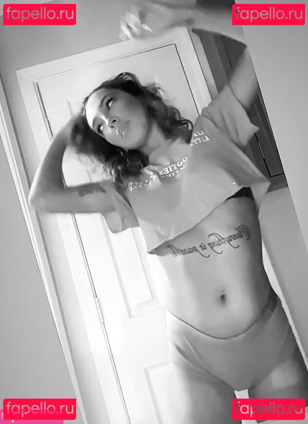 Taylor Weeks Nude Onlyfans Photo 27