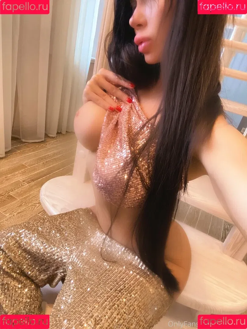 lovalova Onlyfans Photo Gallery 