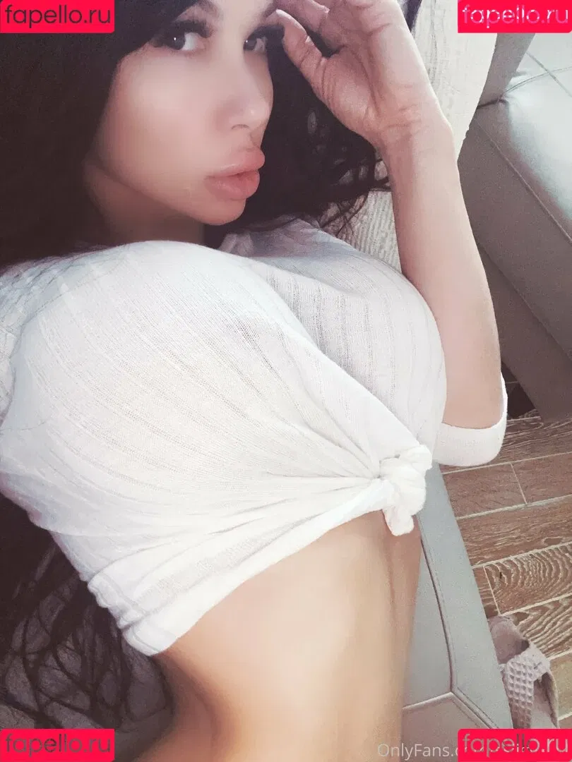lovalova Onlyfans Photo Gallery 