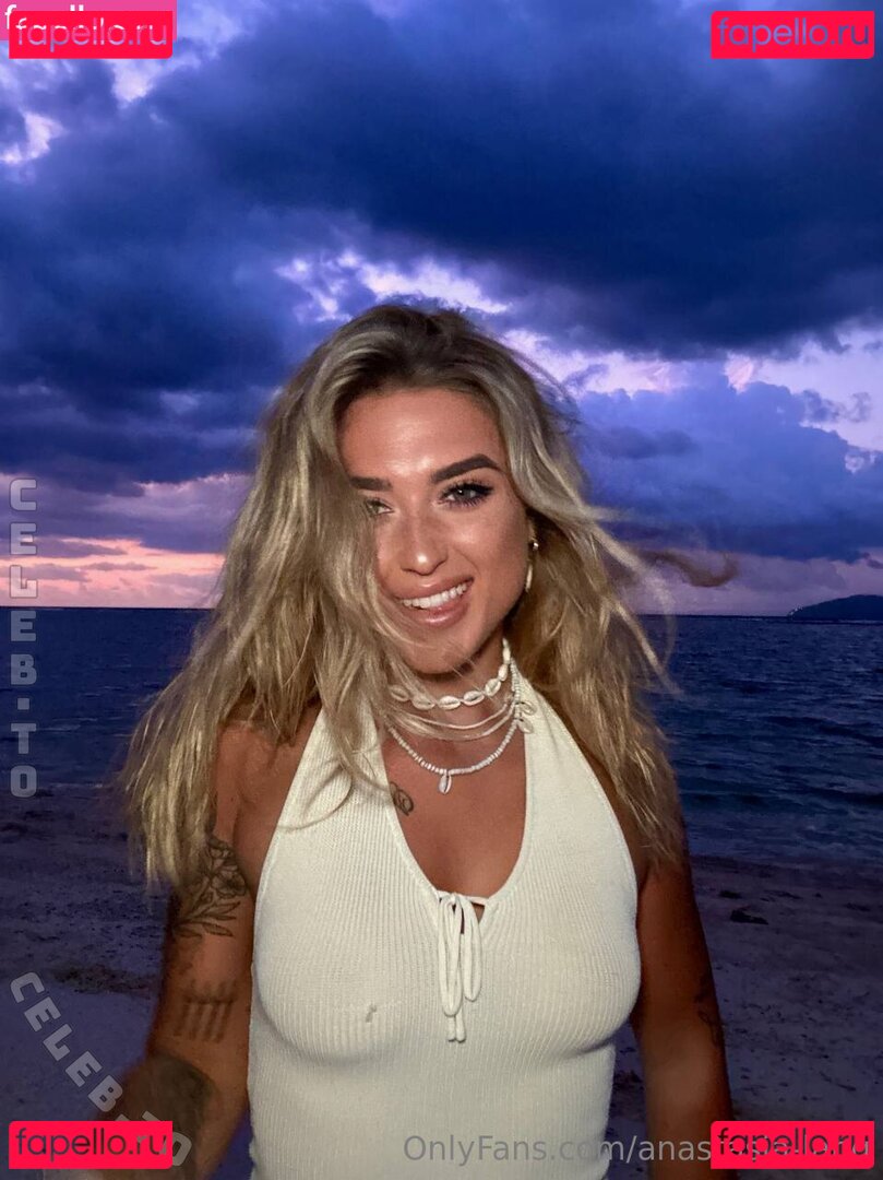 Anastasia lang Nude Onlyfans Photo 26