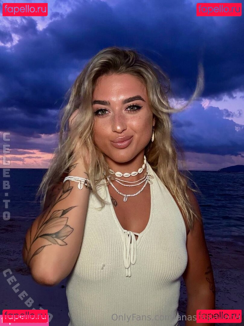 Anastasia lang Nude Onlyfans Photo 23