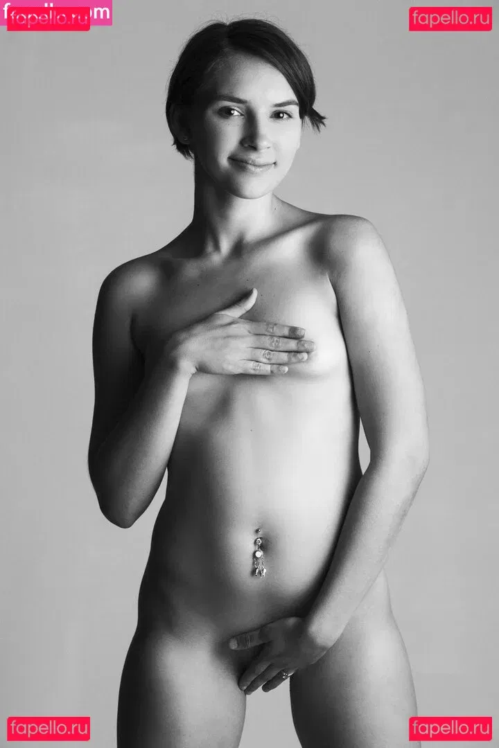 Natalie Porkman Onlyfans Photo Gallery 