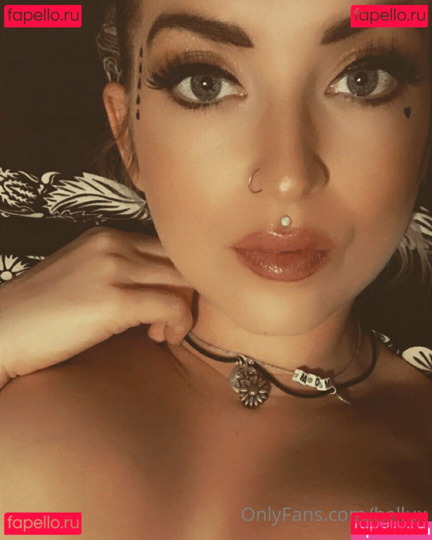 brittsmokesvip Nude Onlyfans Photo 14