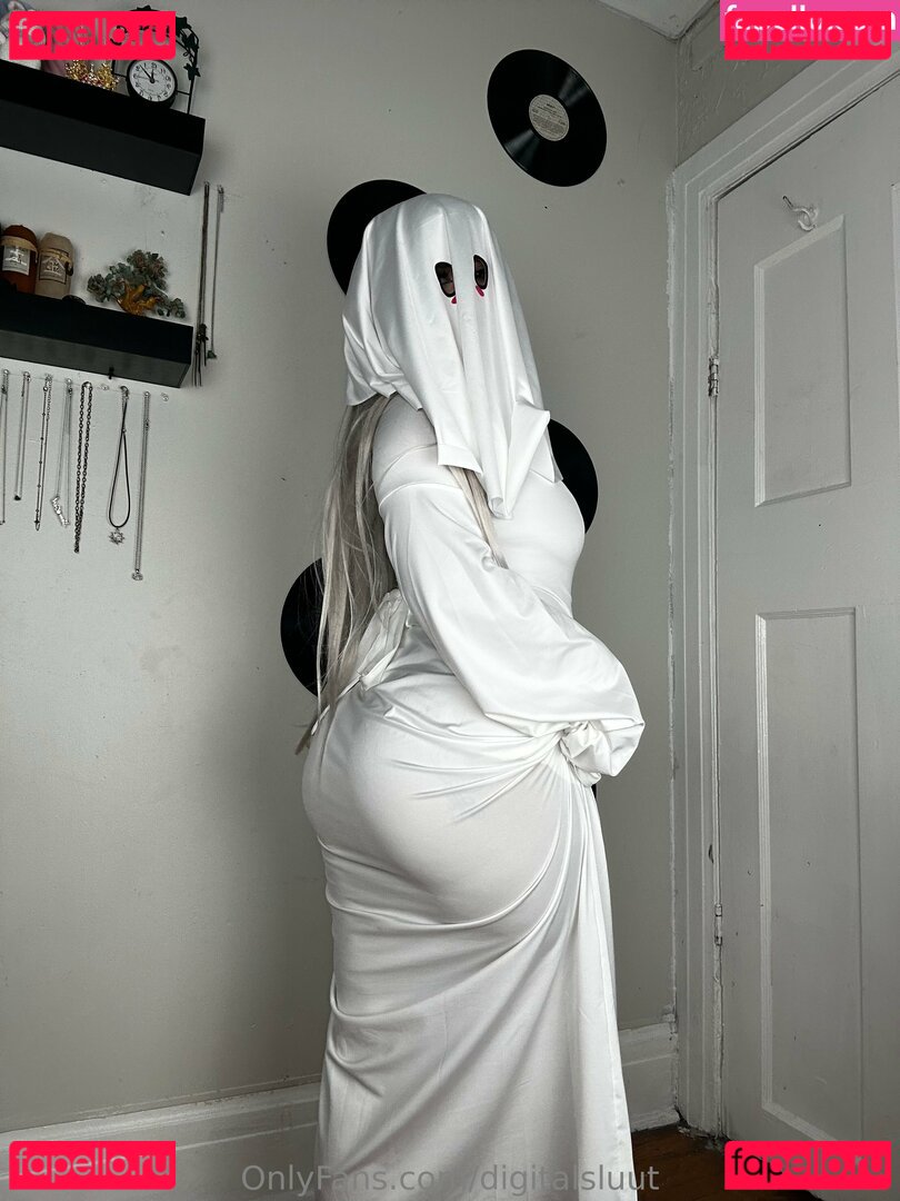 digitalsluut Nude Onlyfans Photo 41