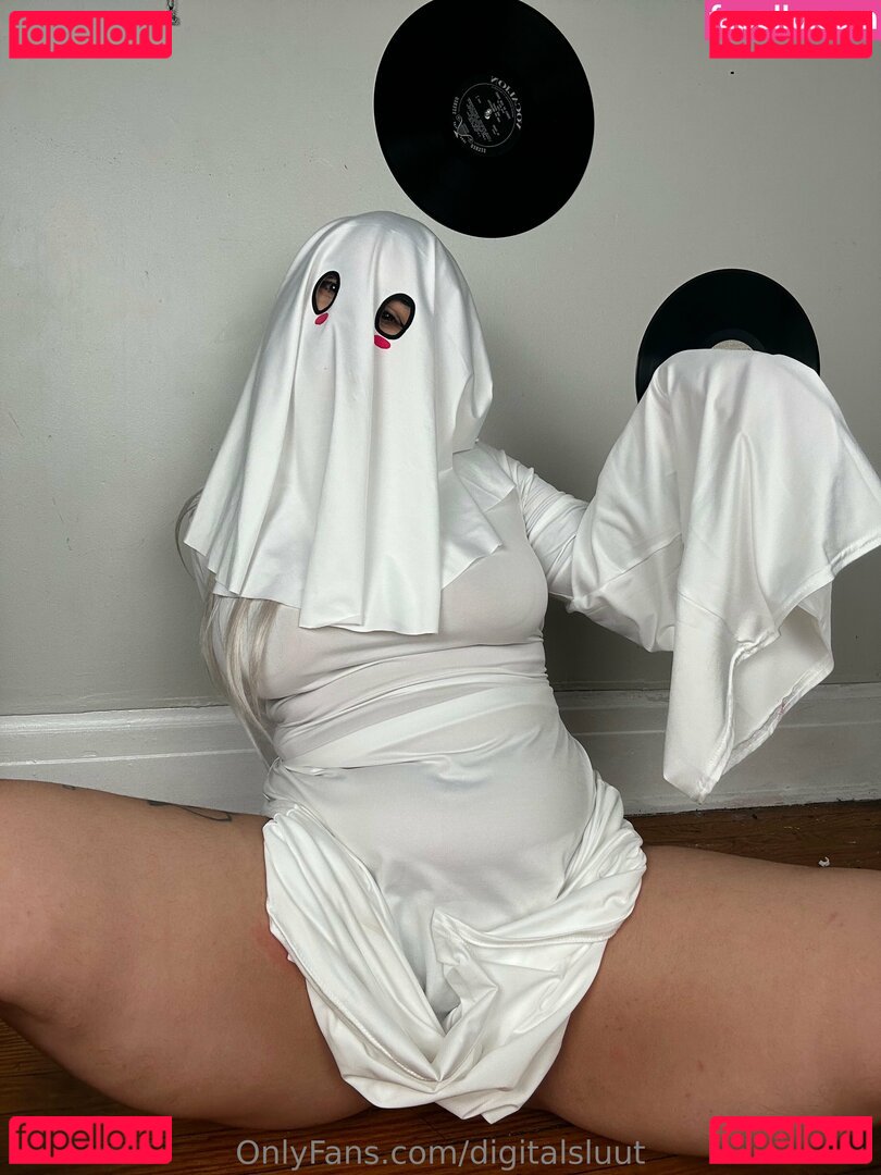 digitalsluut Nude Onlyfans Photo 22