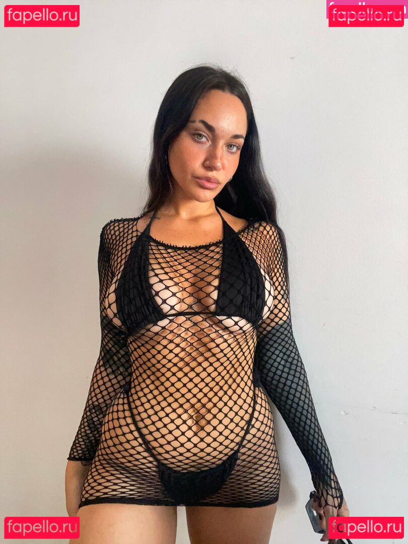 Ro Arenas Nude Onlyfans Photo 4