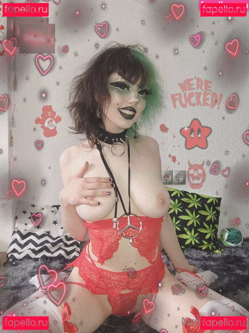 Gothmonke Nude Onlyfans Photo 30