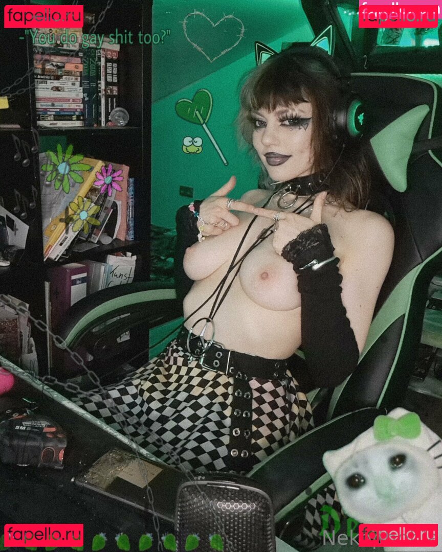 Gothmonke Nude Onlyfans Photo 28