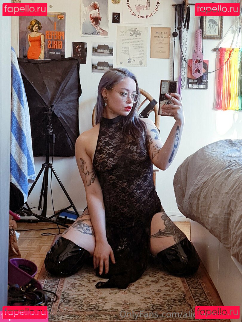 aliengigotant Nude Onlyfans Photo 30