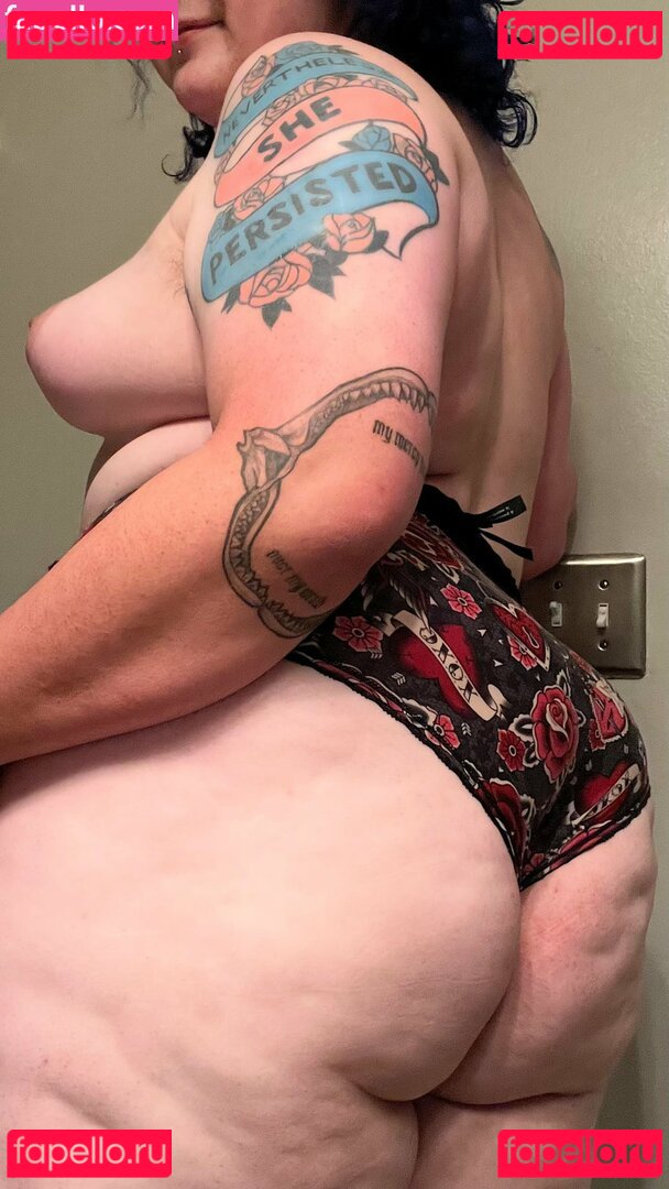 Estromancer Nude Onlyfans Photo 6