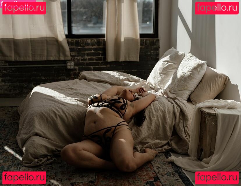 Cha Cha Nude Onlyfans Photo 32
