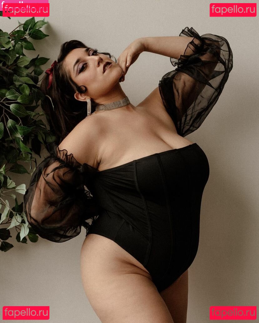 Cha Cha Nude Onlyfans Photo 10