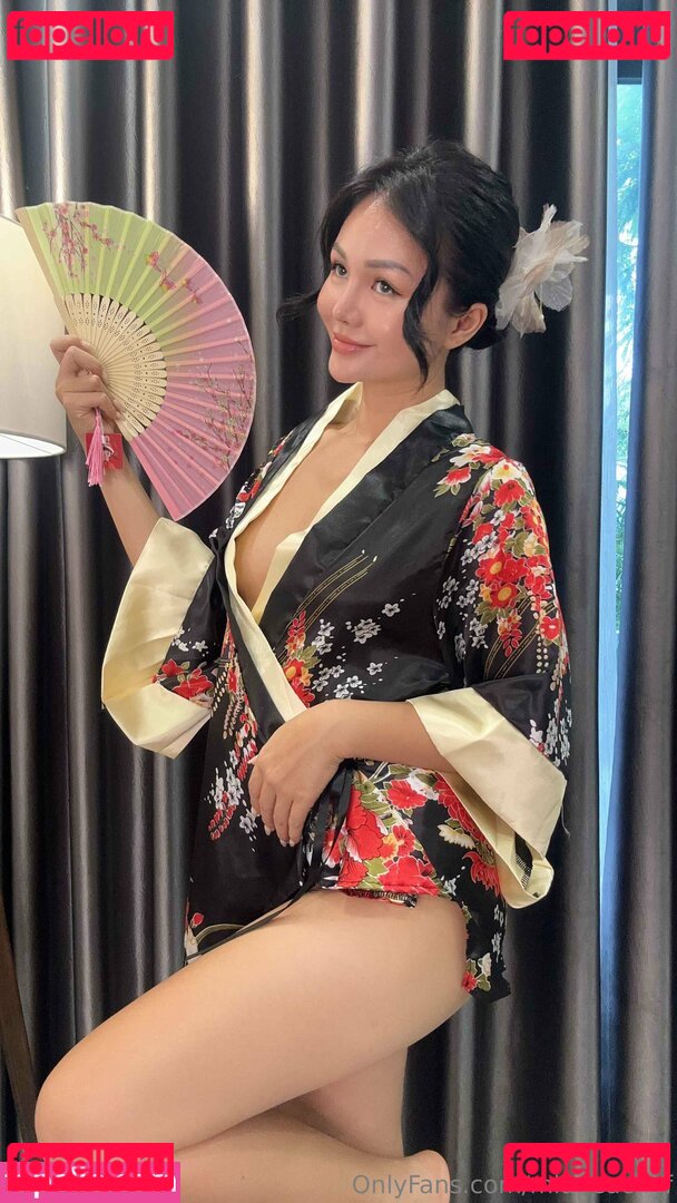 miapeachof Nude Onlyfans Photo 8