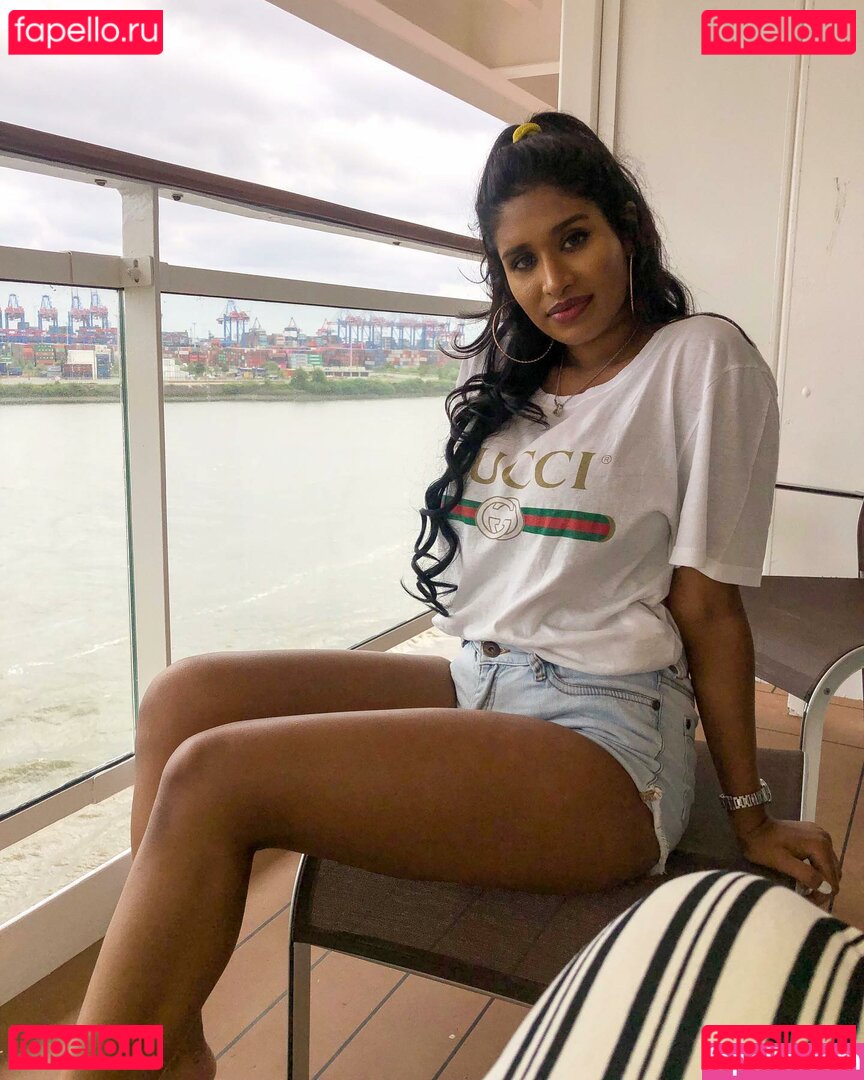 Tiziana Nude Onlyfans Photo 42