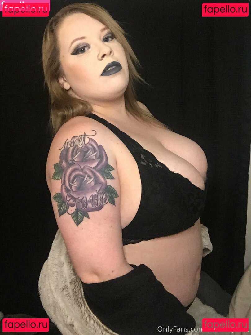 serenitymae Nude Onlyfans Photo 3