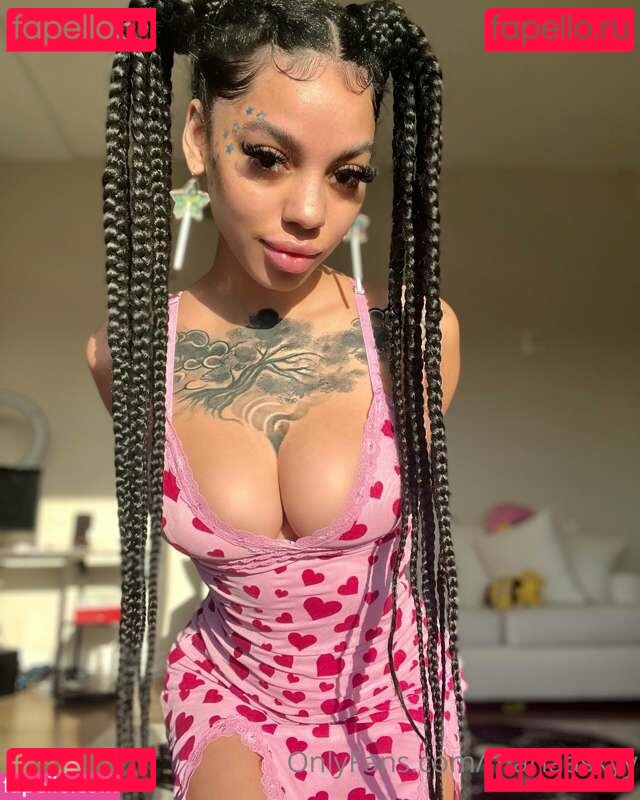 Mariaa Skyy Nude Onlyfans Photo 27