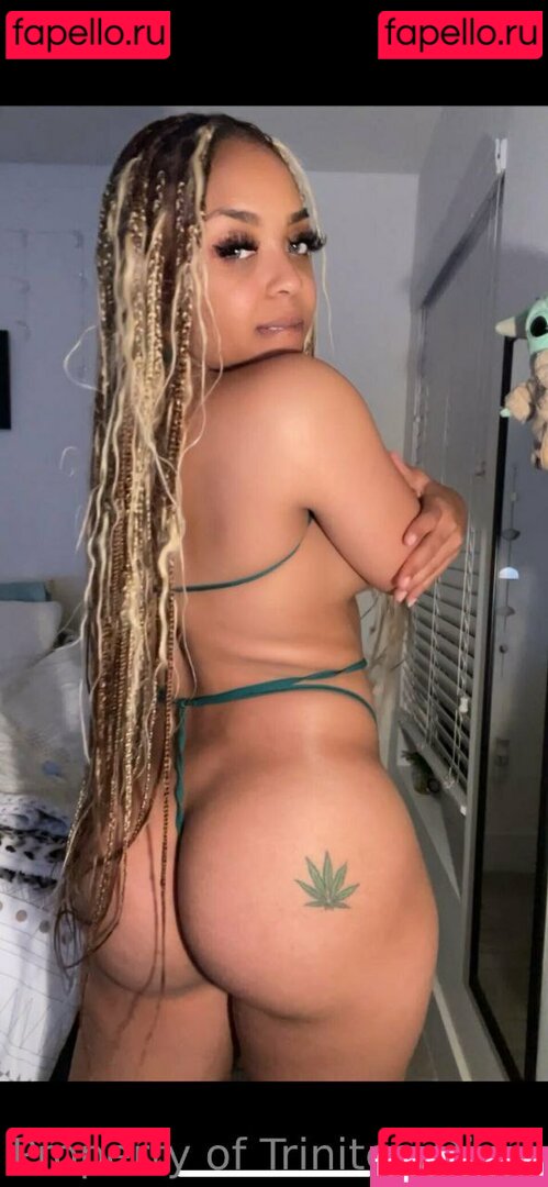 TrinDen Nude Onlyfans Photo 31